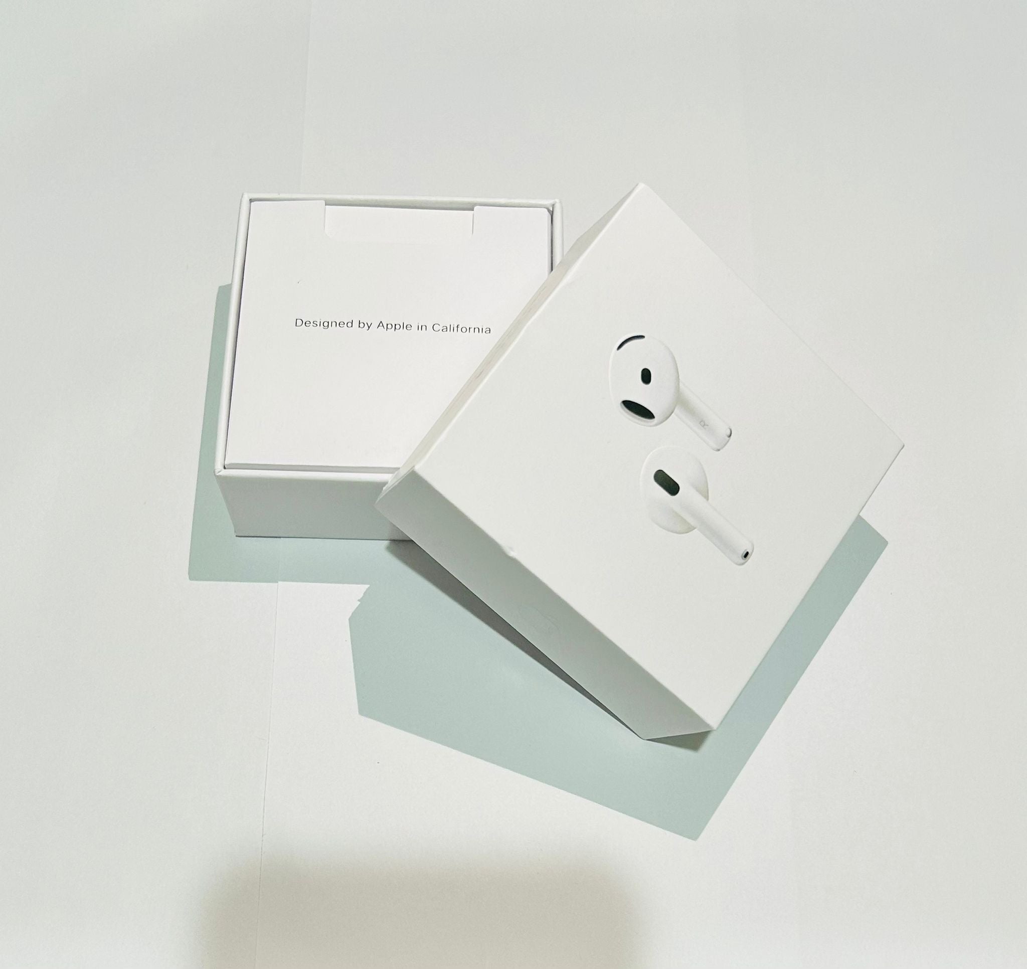 AirPods 4 active noise cancellation